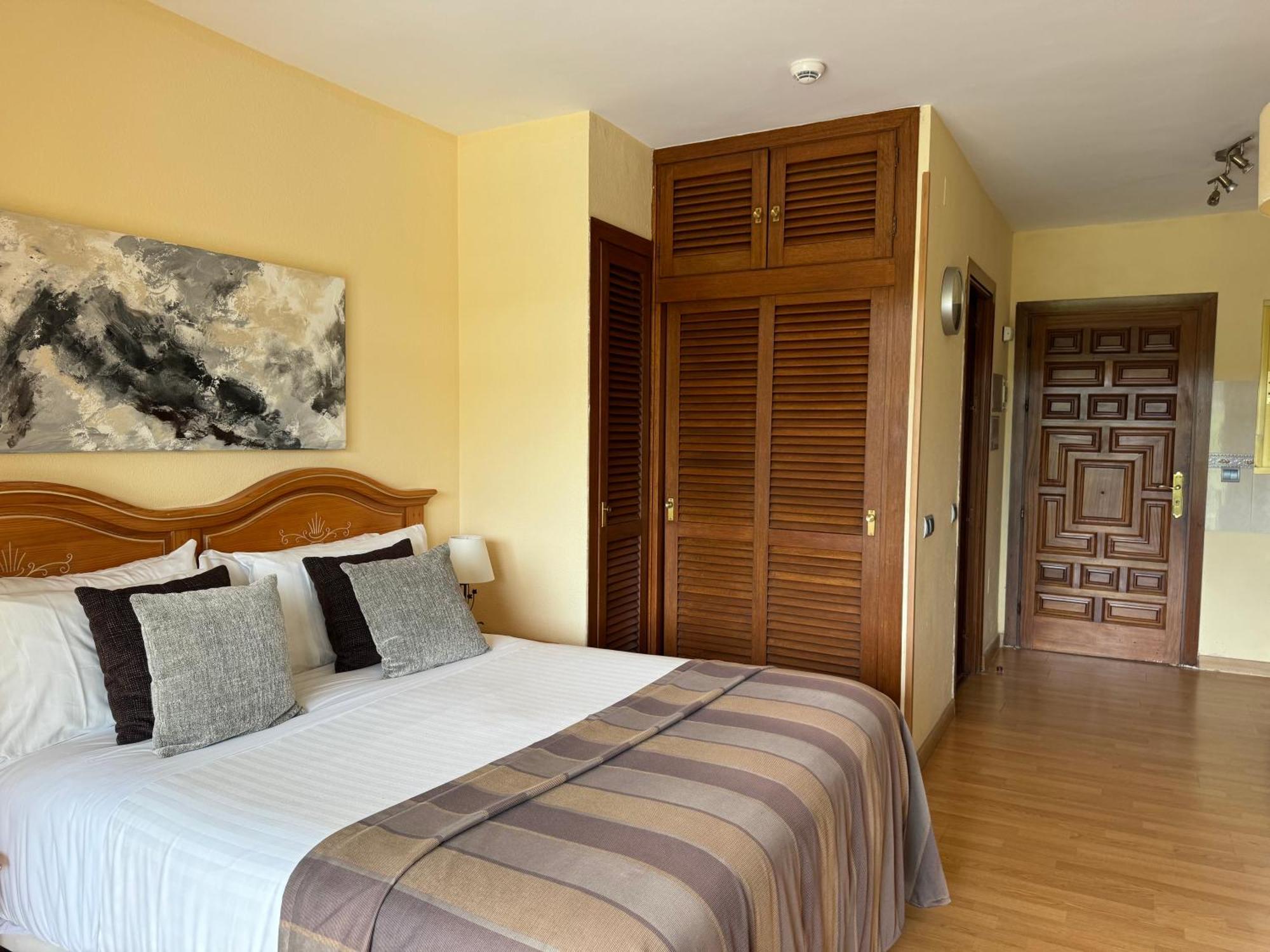 Macdonald Leila Playa Resort Sitio de Calahonda Luaran gambar